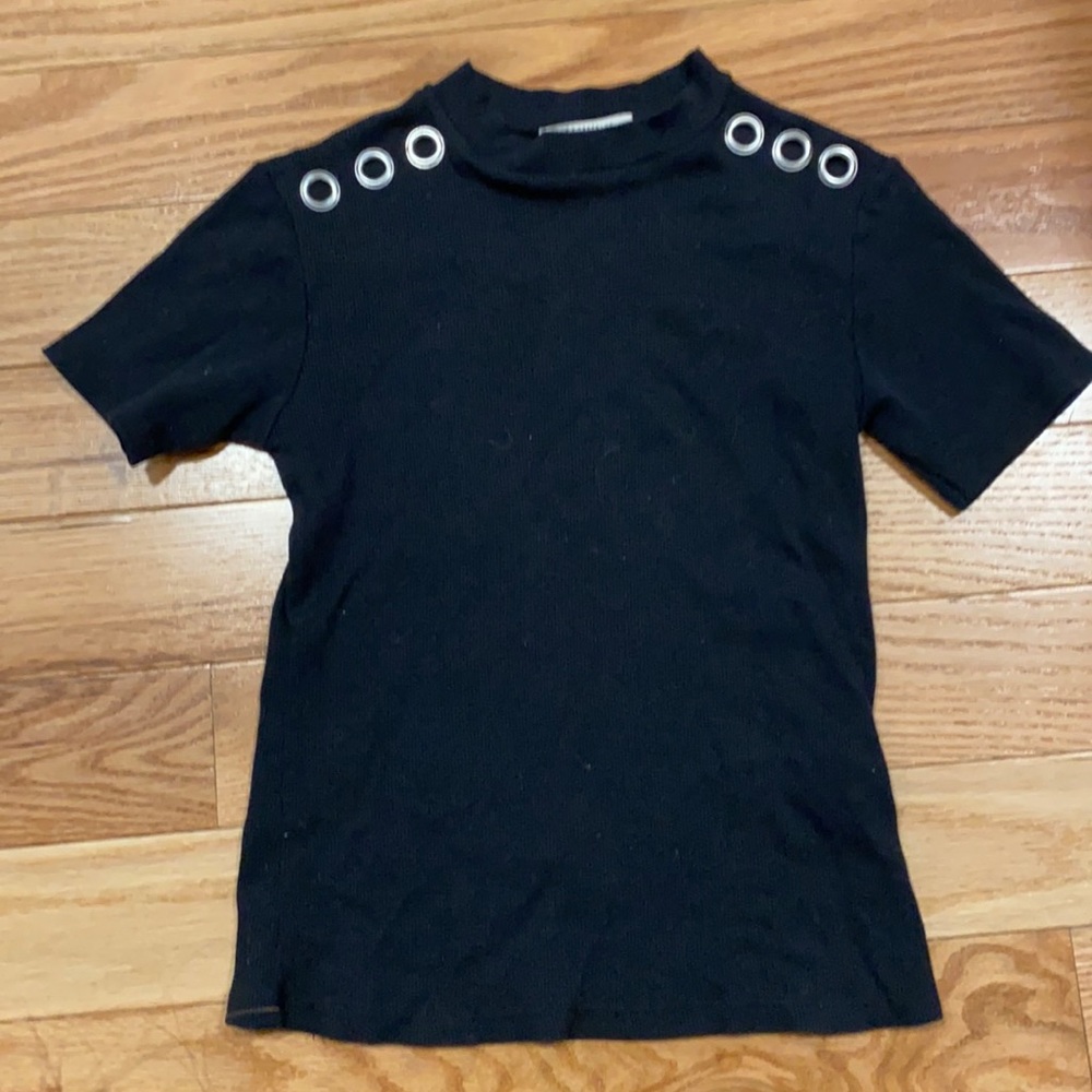 3 for $12 / 5 for $15 Zara Black Tee